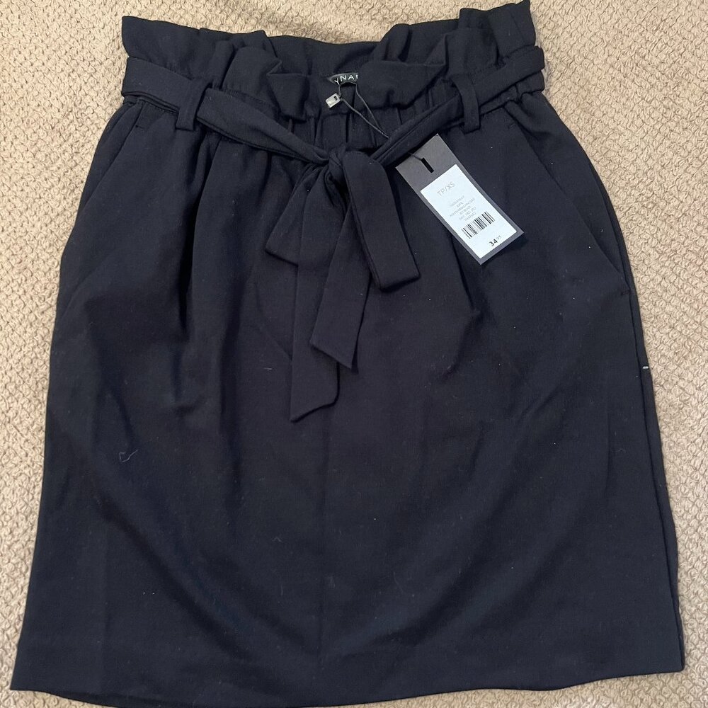 Dynamite Skirt NWT